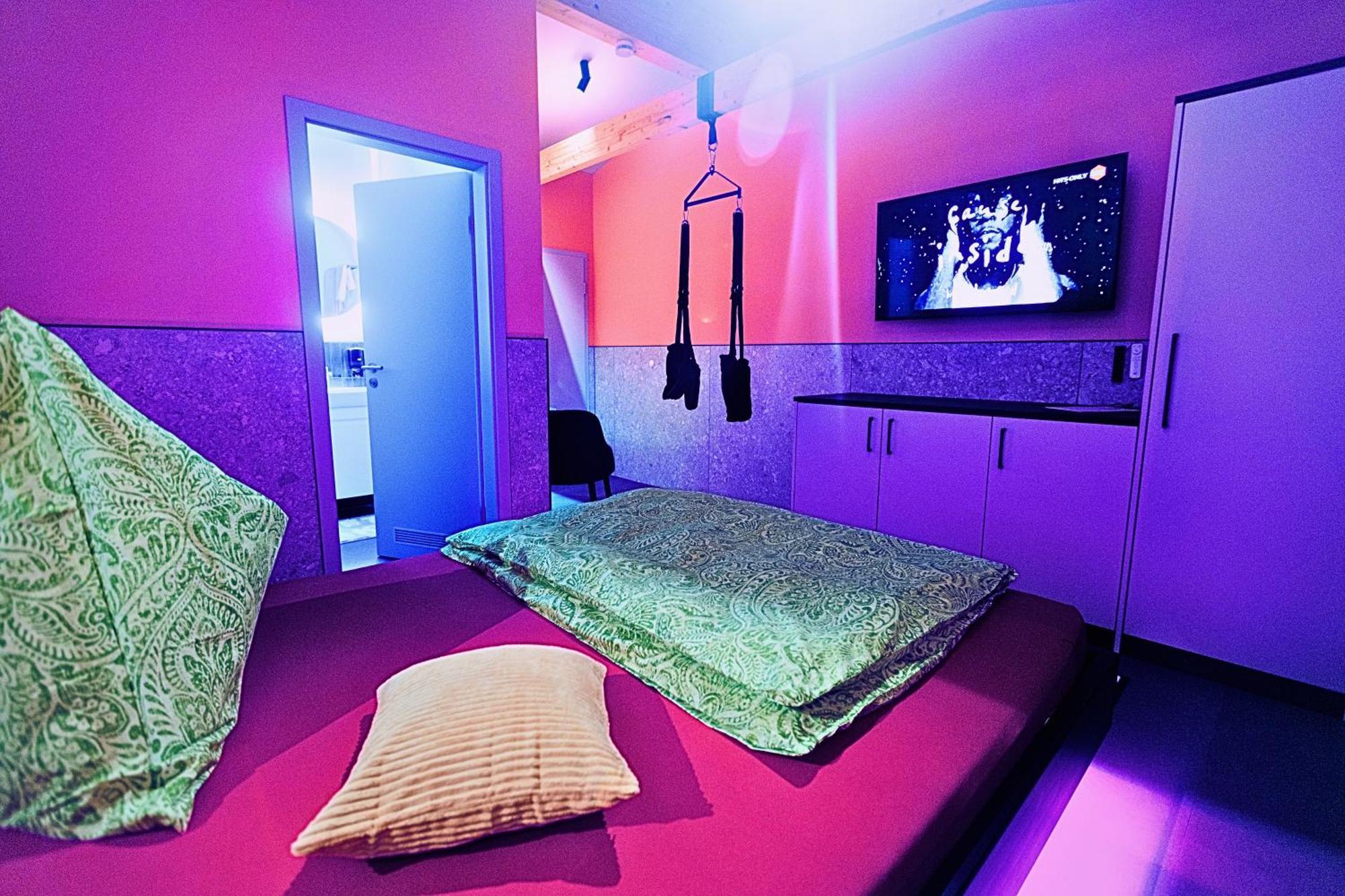 Lustra Stundenhotel - Adults Only Landshut Luaran gambar