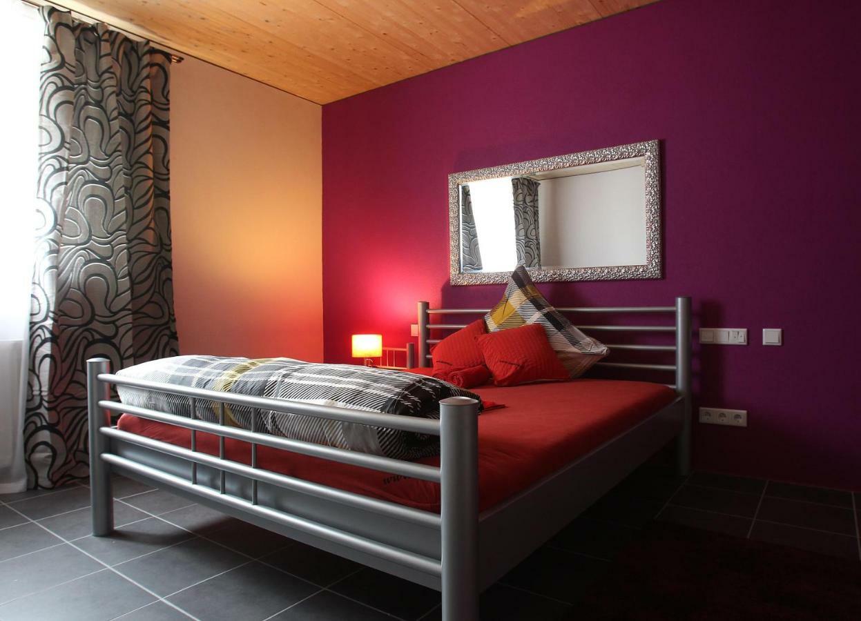 Lustra Stundenhotel - Adults Only Landshut Luaran gambar