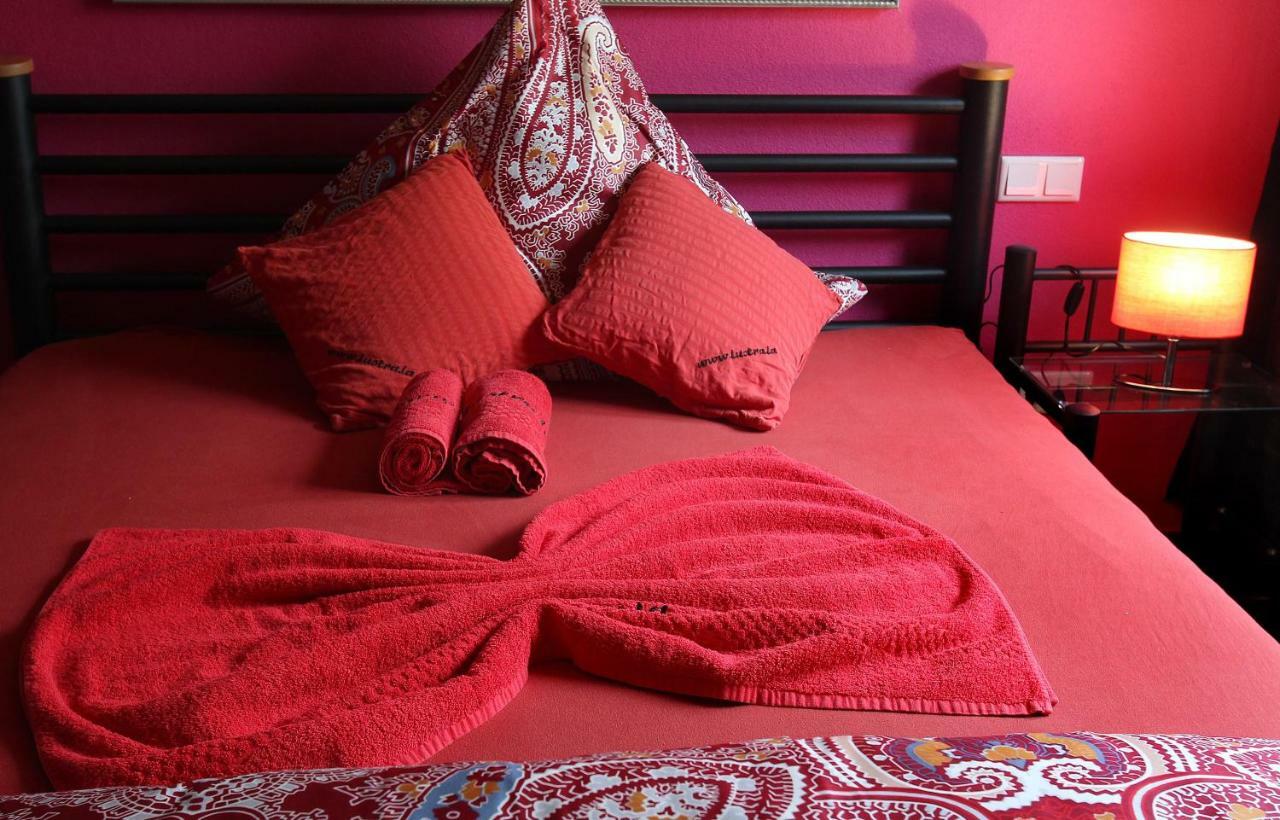 Lustra Stundenhotel - Adults Only Landshut Luaran gambar